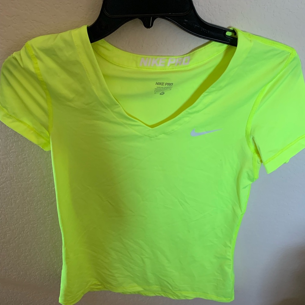 Nike Pro V-Neck Shirt -Like new
